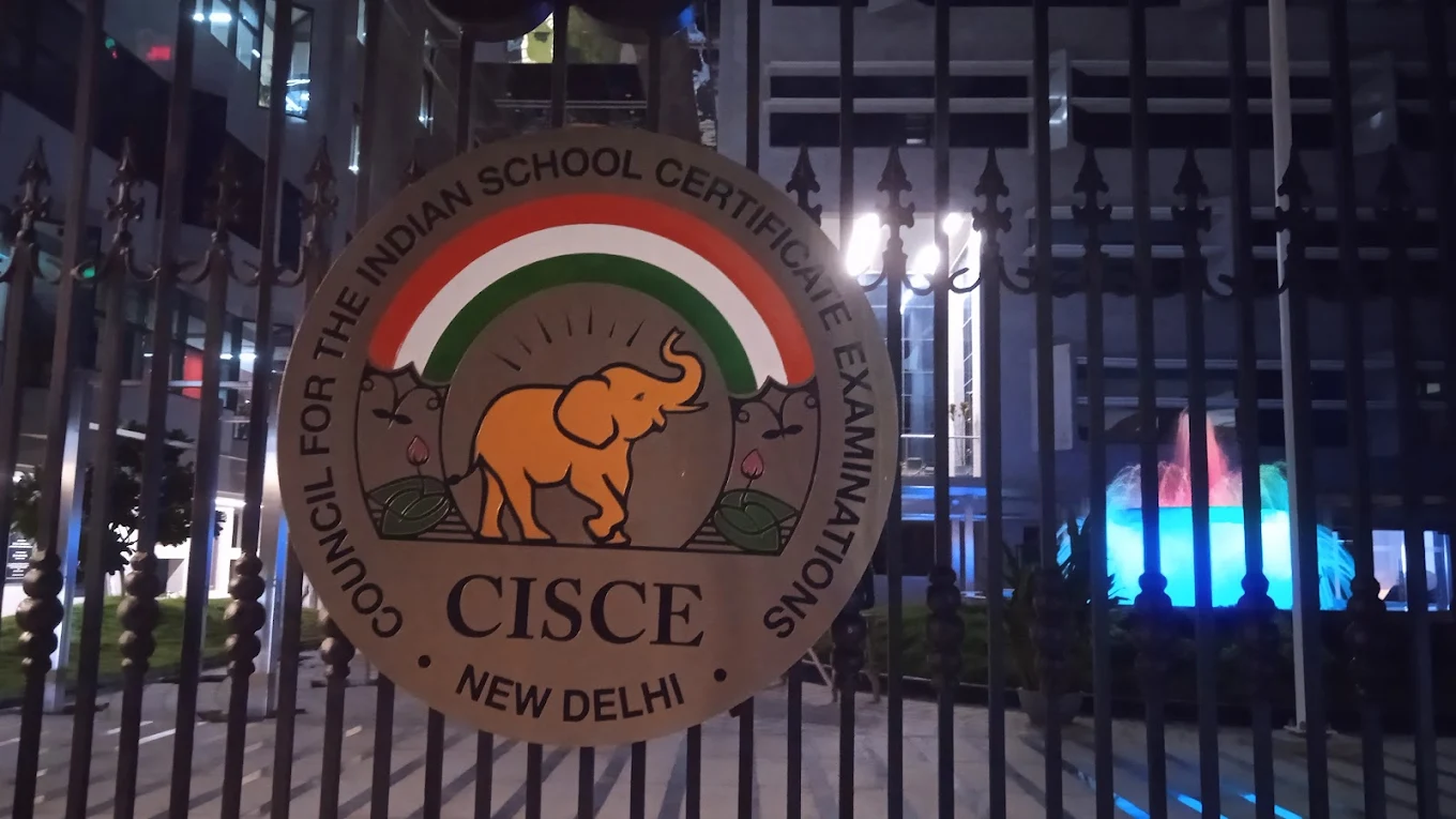 CISCE Logo